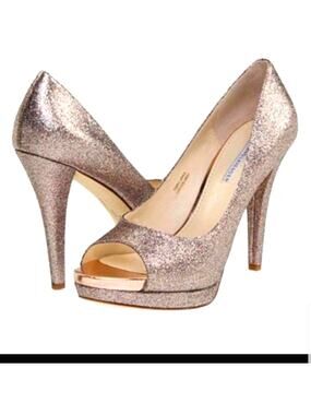 Vera Wang Lavender glitter platform peep toe heels 9.5